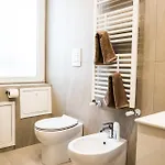 La Casa Di Ari דירה נאפולי