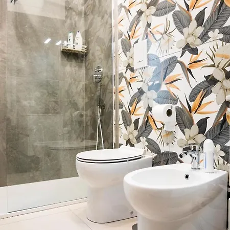 Lägenhet La Casa Di Ari Neapel