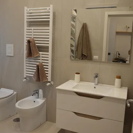 La Casa Di Ari Neapel