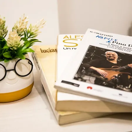 La Casa Di Ari Neapol