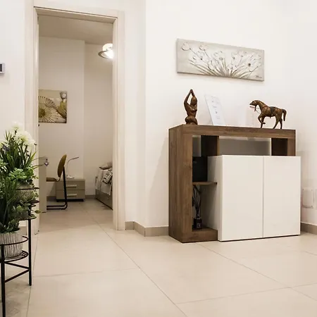 La Casa Di Ari * Napoli