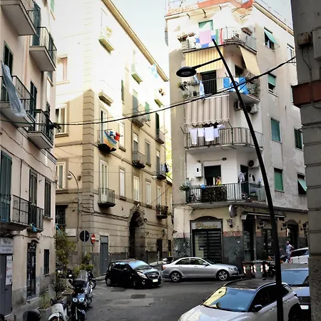 La Casa Di Ari Διαμέρισμα Νάπολη